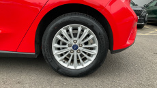 Ford Focus 1.0 EcoBoost 125 Titanium Edition 5dr Auto Petrol Hatchback